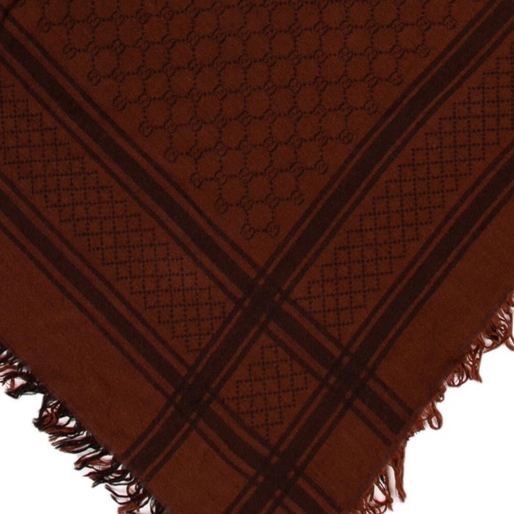 Gucci Fox Trim & Wool Scarf - Picture 3 of 3